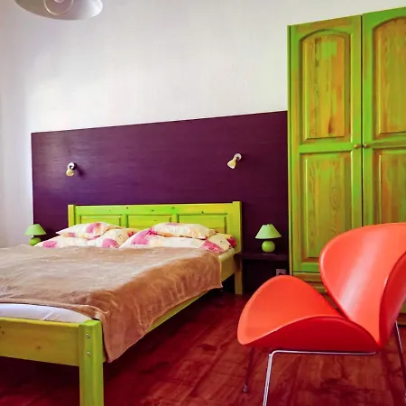 For 5 Ppl At Balaton Apartman *