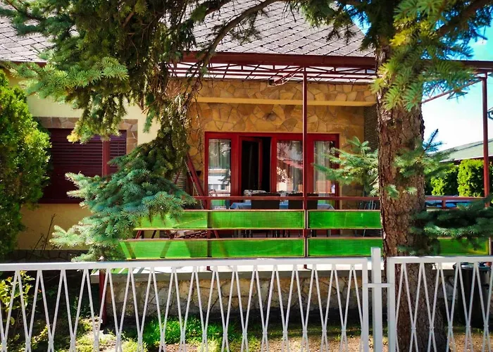 For 5 Ppl At Balaton アパート バラトンフェニヴェシュ