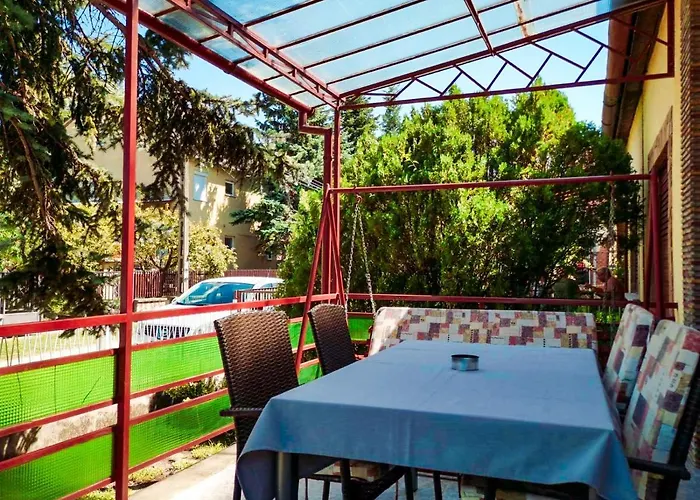 For 5 Ppl At Balaton Balatonfenyves