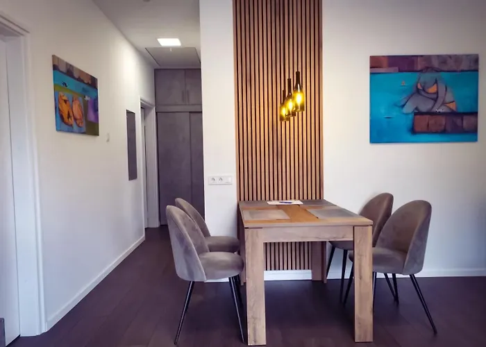 For 5 Ppl At Balaton *